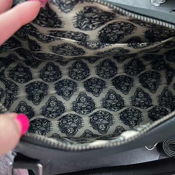 ED HARDY CHEETAH LEOPARD SATCHEL SKULLS HEARTS DIAMONDS BUTTERFLIES ROSES NWT - Picture 12 of 12